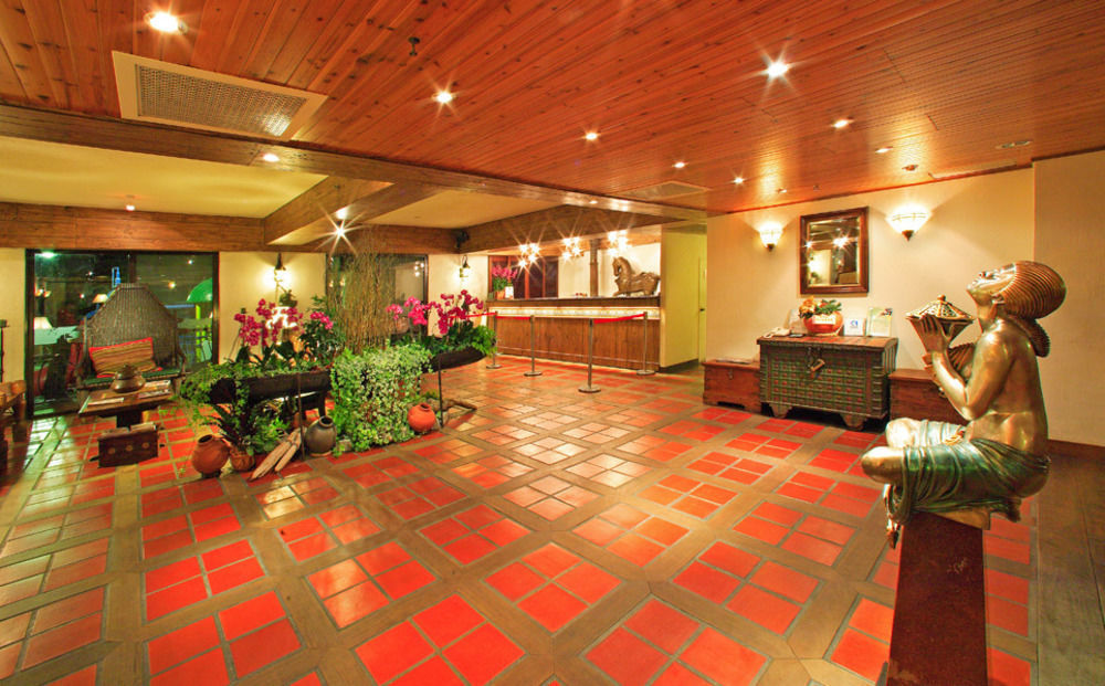 Promisedland Resort & Lagoon Shoufeng Exterior photo Lobby
